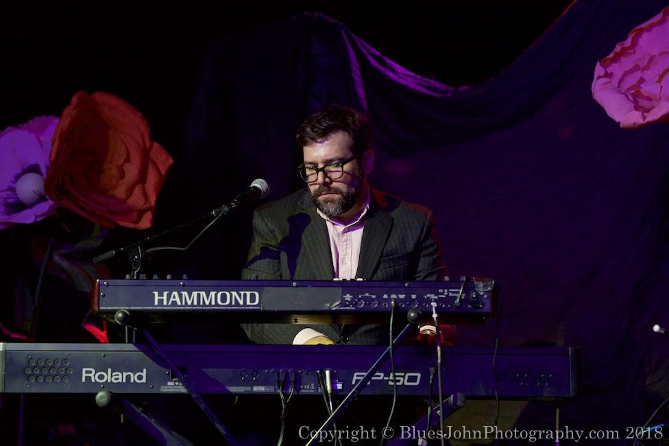 Nick Waterhouse, Roseland Theater, photo by John Alcala