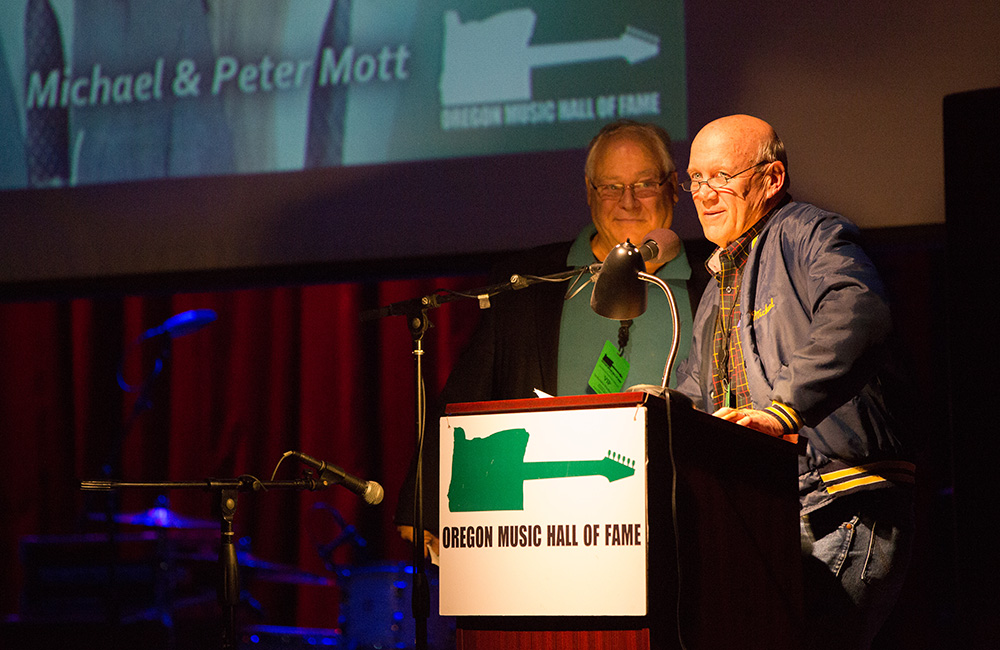 Aladdin Theater, photo by Joe Duquette