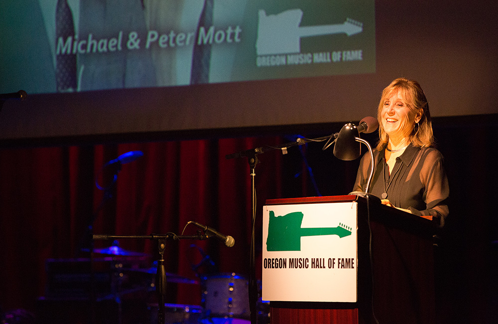 Aladdin Theater, photo by Joe Duquette