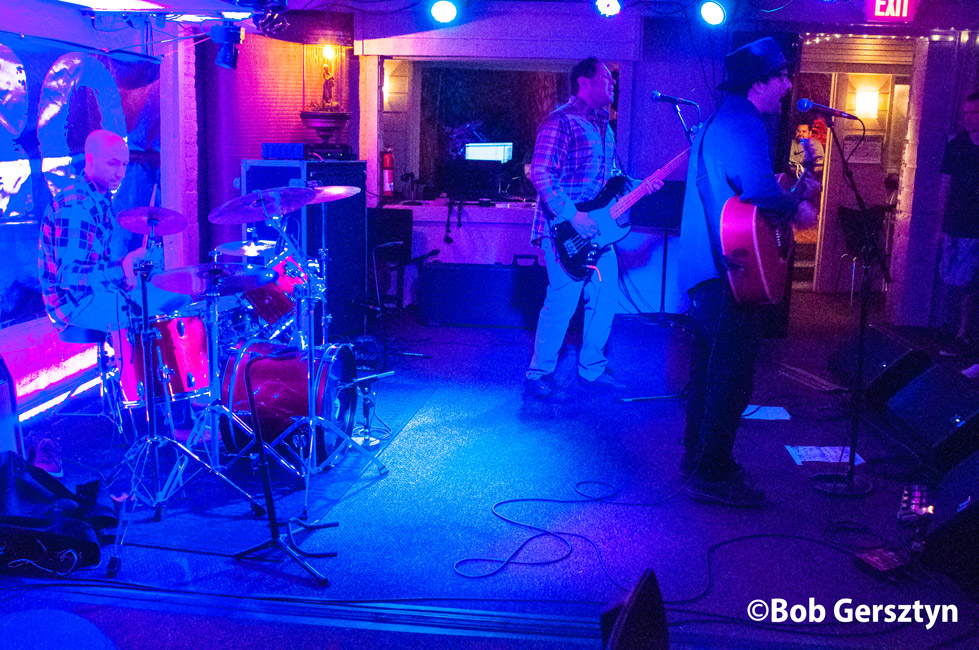 Jon Fro, The Space Concert Club, photo by Bob Gersztyn