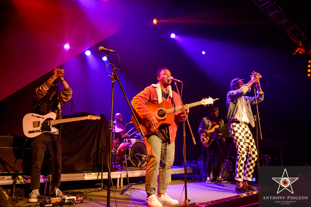 TiRon & Ayomari, Roseland Theater, photo by Anthony Pidgeon