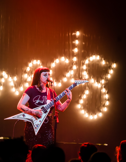 Nai Palm, Revolution Hall, She Shreds Magazine, photo by Miguel Padilla
