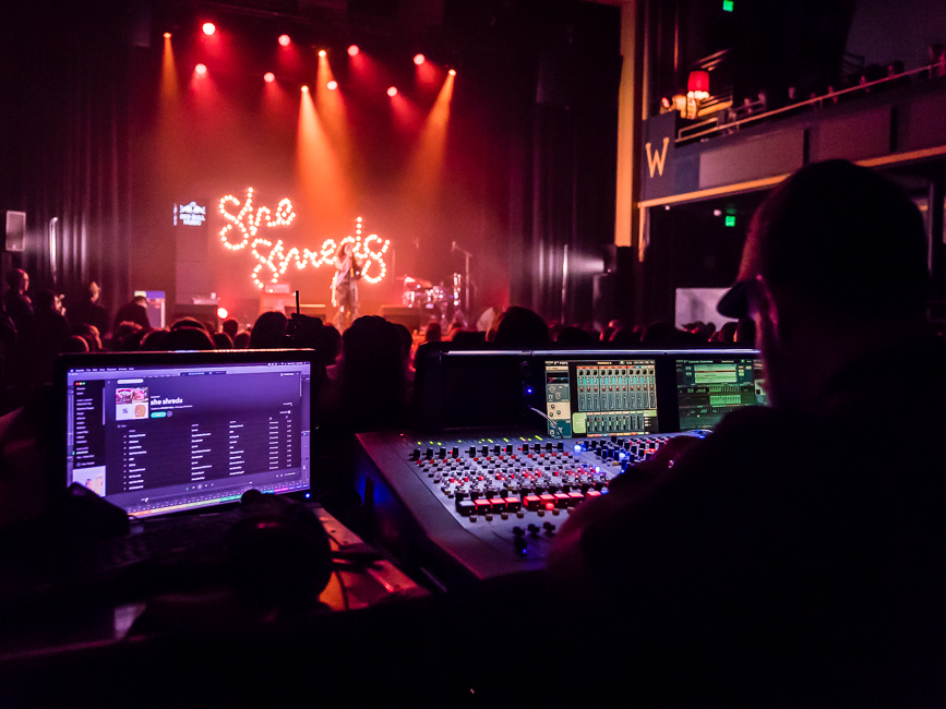 Francesca Simone, Revolution Hall, She Shreds Magazine, photo by Miguel Padilla