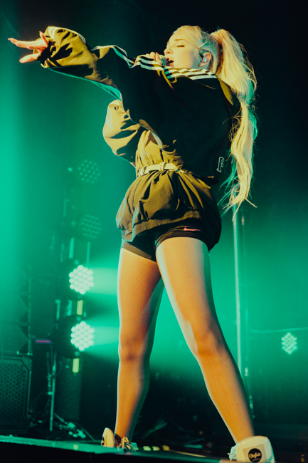 Kim Petras, Roseland Theater, photo by Sydnie Kobza