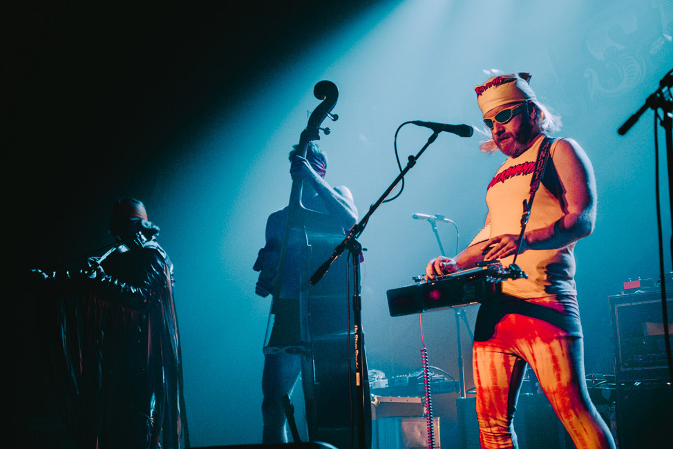 The Lil' Smokies, Roseland Theater, photo by Ignacio Quintana