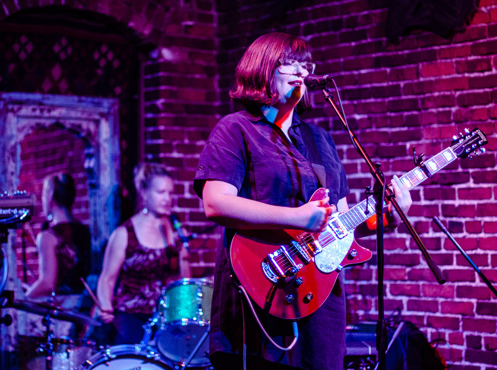 Whim, White Eagle Saloon, photo by Anne Barrett