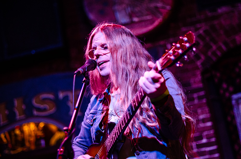 White Eagle Saloon, photo by Anne Barrett