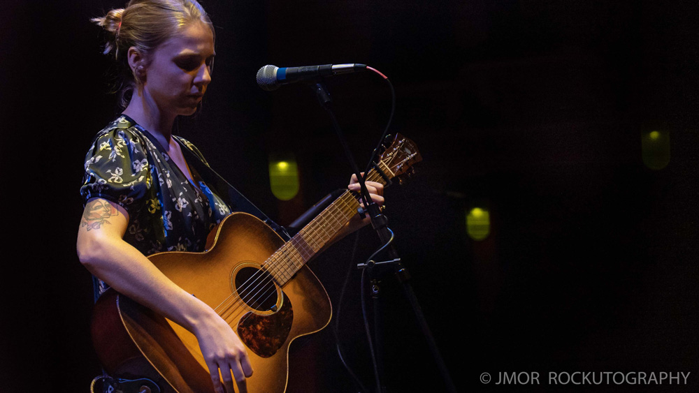 Dori Freeman, Winningstad Theatre, Portland'5 Centers for the Arts, photo by Jessica Rentola Ramberg