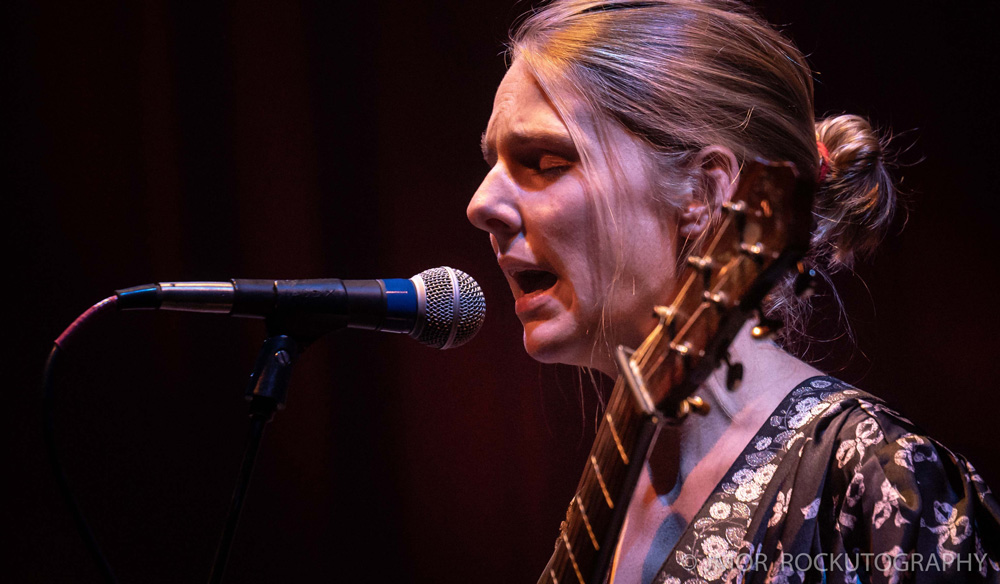 Dori Freeman, Winningstad Theatre, Portland'5 Centers for the Arts, photo by Jessica Rentola Ramberg