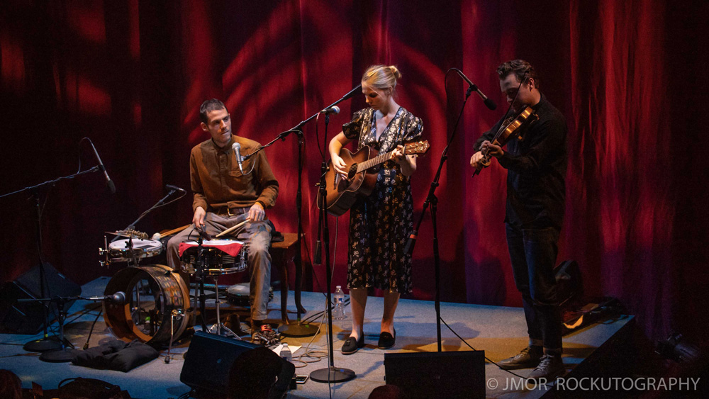 Dori Freeman, Winningstad Theatre, Portland'5 Centers for the Arts, photo by Jessica Rentola Ramberg