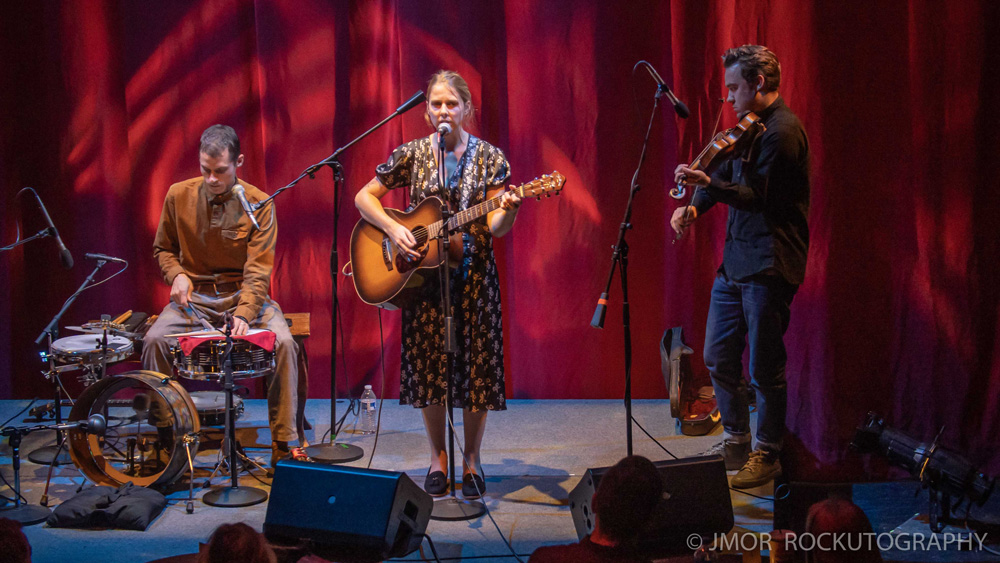 Dori Freeman, Winningstad Theatre, Portland'5 Centers for the Arts, photo by Jessica Rentola Ramberg