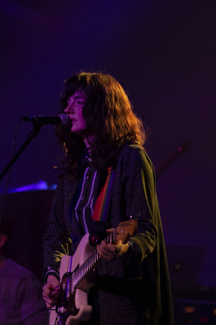 Queen of Jeans, Roseland Theater, photo by Dune Stewart