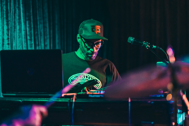 Tony Ozier, Jack London Revue, photo by Andrew Wallner
