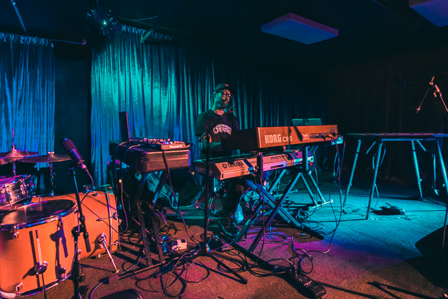 Tony Ozier, Jack London Revue, photo by Andrew Wallner