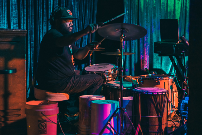 Tony Ozier, Jack London Revue, photo by Andrew Wallner