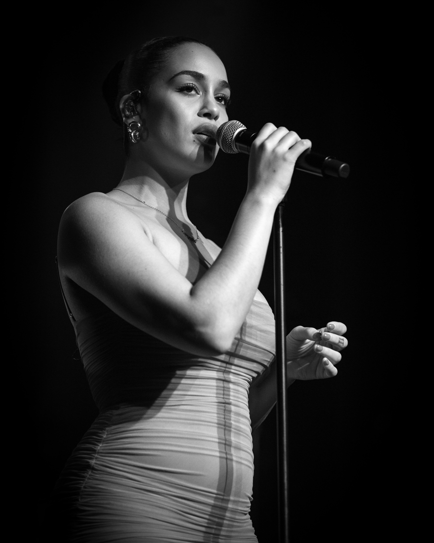 Jorja Smith, Roseland Theater, photo by Jensen Ocampo