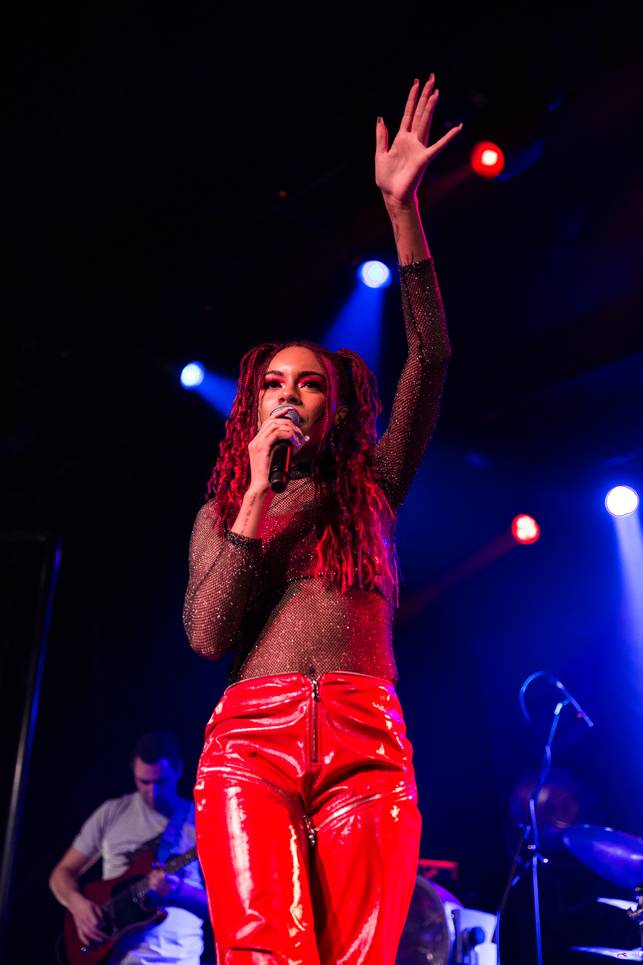 Ravyn Lenae, Roseland Theater, photo by Jensen Ocampo