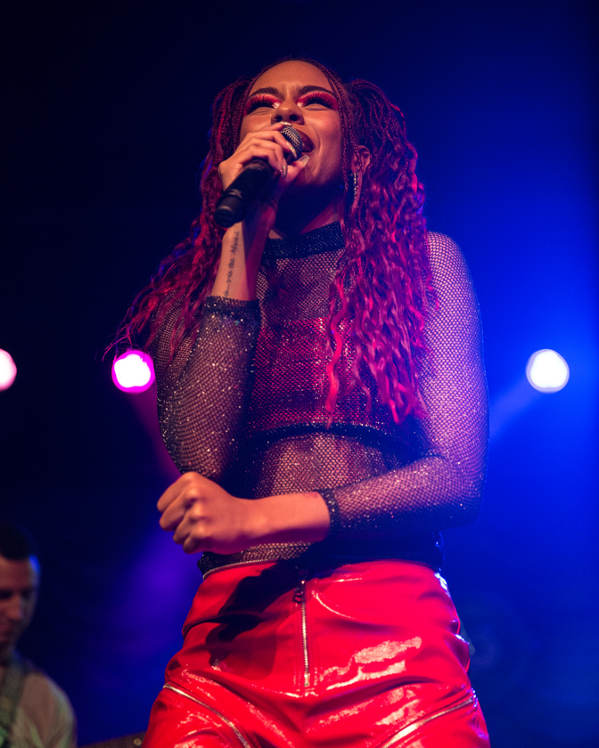 Ravyn Lenae, Roseland Theater, photo by Jensen Ocampo
