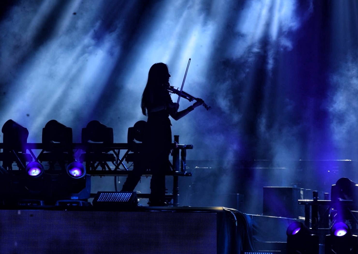 Trans-Siberian Orchestra, Moda Center, photo by Carmen Kintz