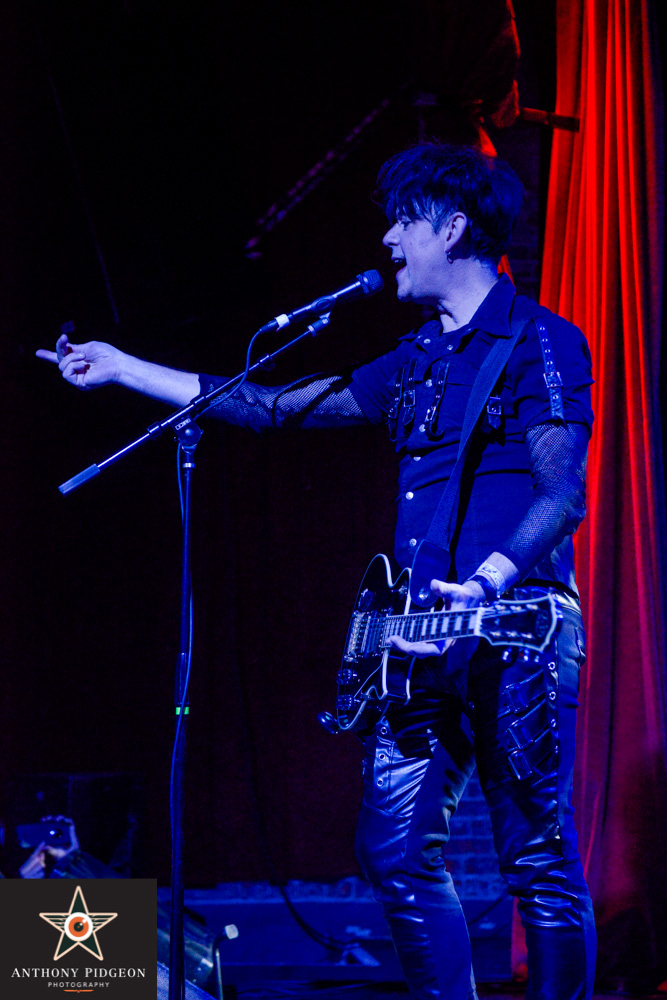 Clan of Xymox, Star Theater, photo by Anthony Pidgeon