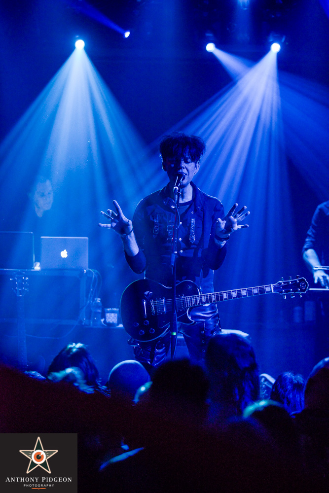 Clan of Xymox, Star Theater, photo by Anthony Pidgeon