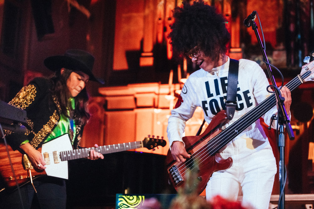 Sávila, Esperanza Spalding, The Old Church, photo by Jason Quigley
