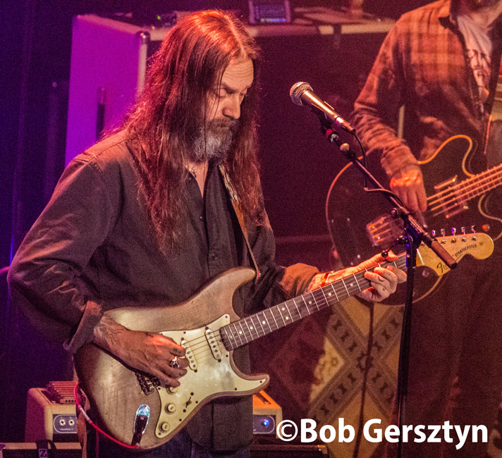 Chris Robinson Brotherhood, Revolution Hall, photo by Bob Gersztyn