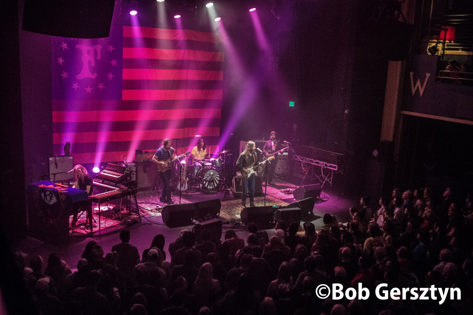 Chris Robinson Brotherhood, Revolution Hall, photo by Bob Gersztyn