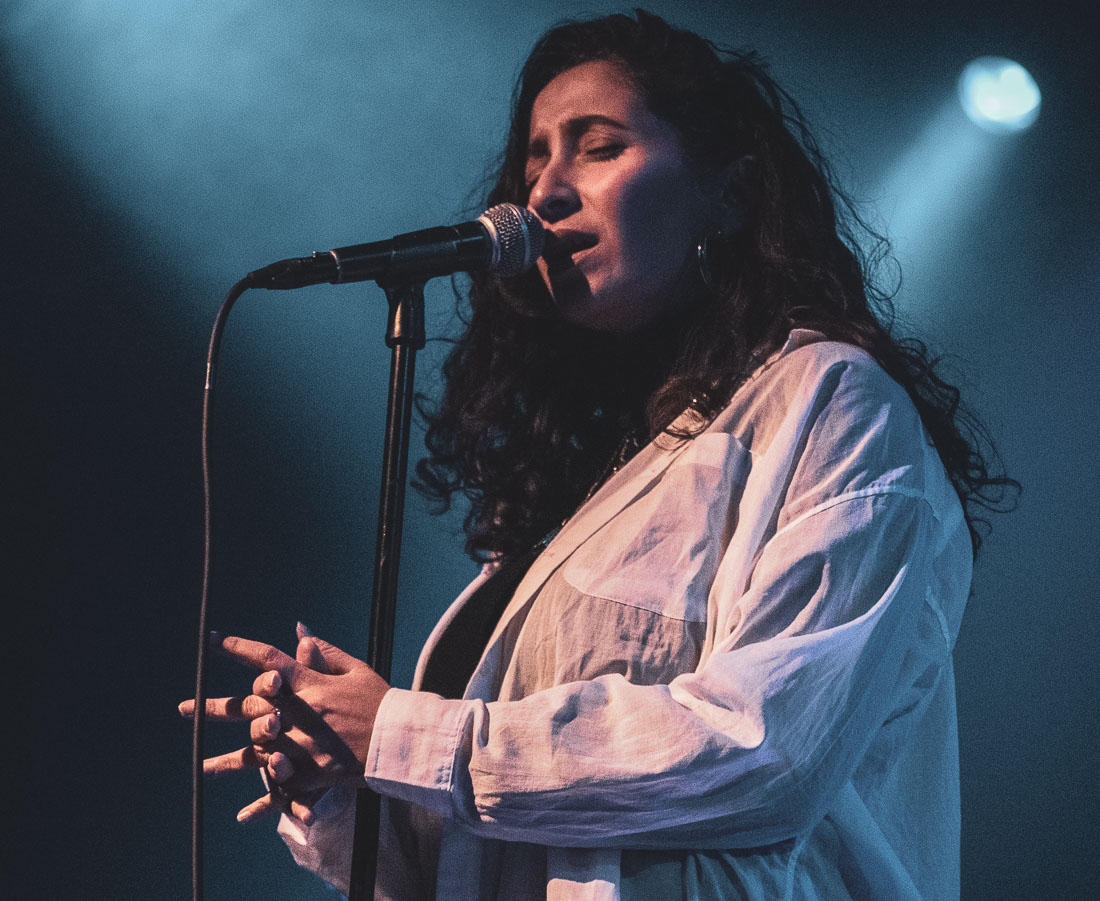 Wafia, Roseland Theater, photo by Henry Ward