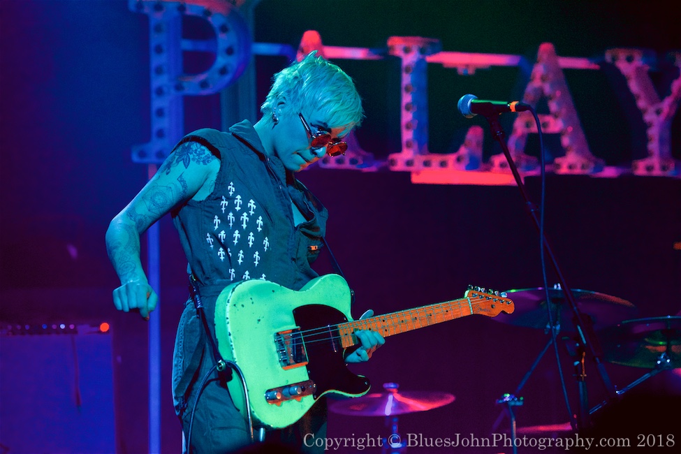 BONES UK, Bossanova Ballroom, photo by John Alcala