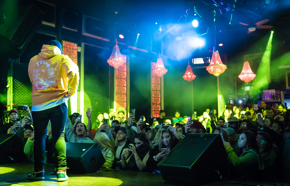 P-Lo, Paris Theatre [CLOSED], photo by Miguel Padilla