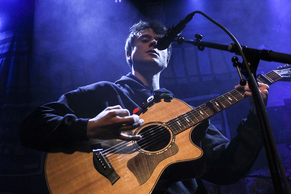 Alec Benjamin, Holocene, photo by Emma Davis