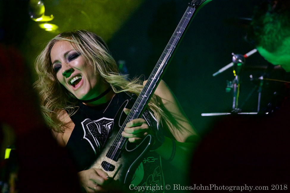 Nita Strauss, Angel Vivaldi, Jacky Vincent, Paris Theatre [CLOSED], photo by John Alcala