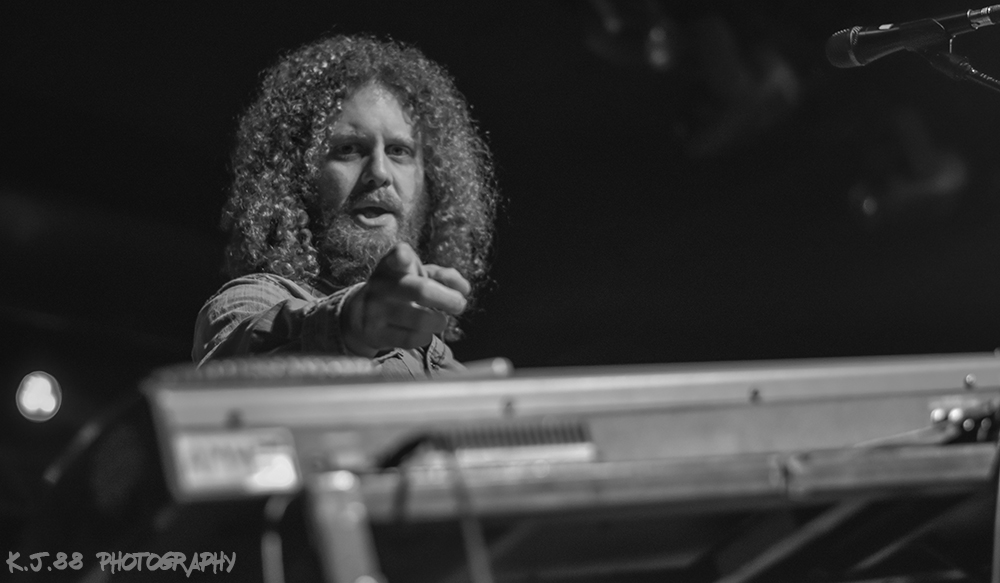 Dweezil Zappa, Roseland Theater, photo by Kevin Pettigrew