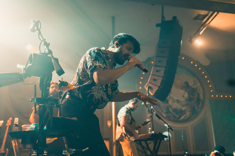 Young the Giant, Crystal Ballroom, 94.7 FM, photo by Andrew Wallner