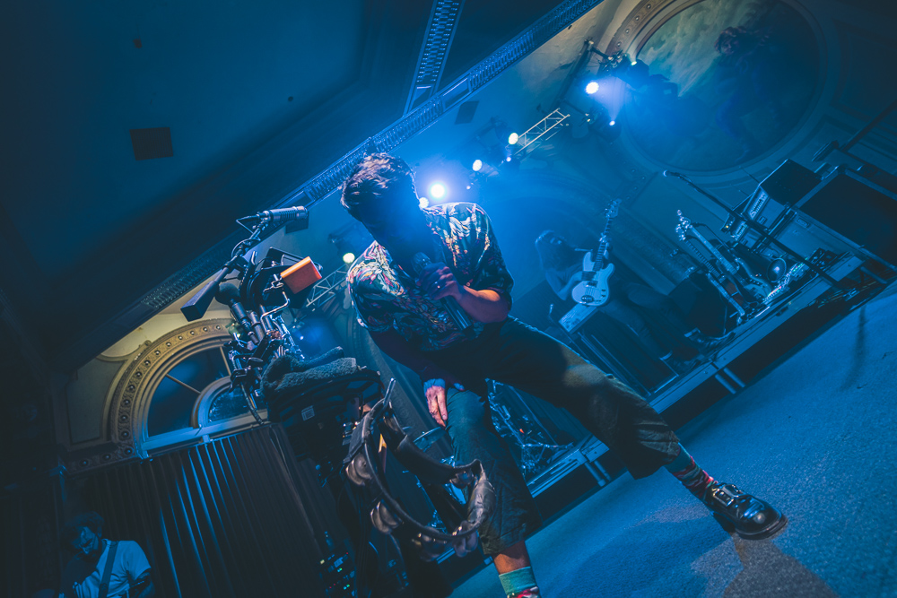 Young the Giant, Crystal Ballroom, 94.7 FM, photo by Andrew Wallner