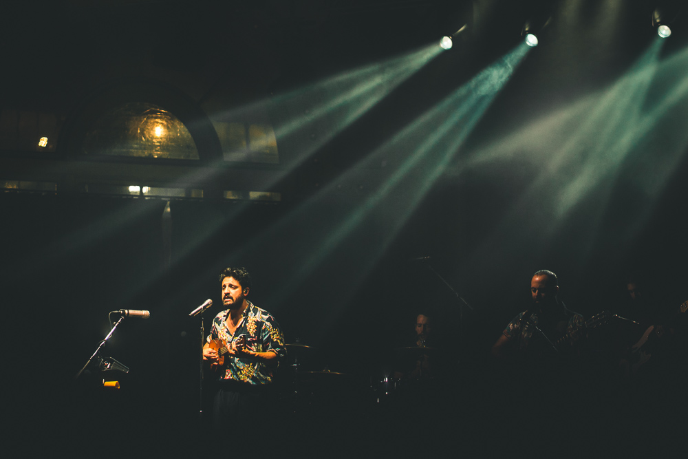 Young the Giant, Crystal Ballroom, 94.7 FM, photo by Andrew Wallner
