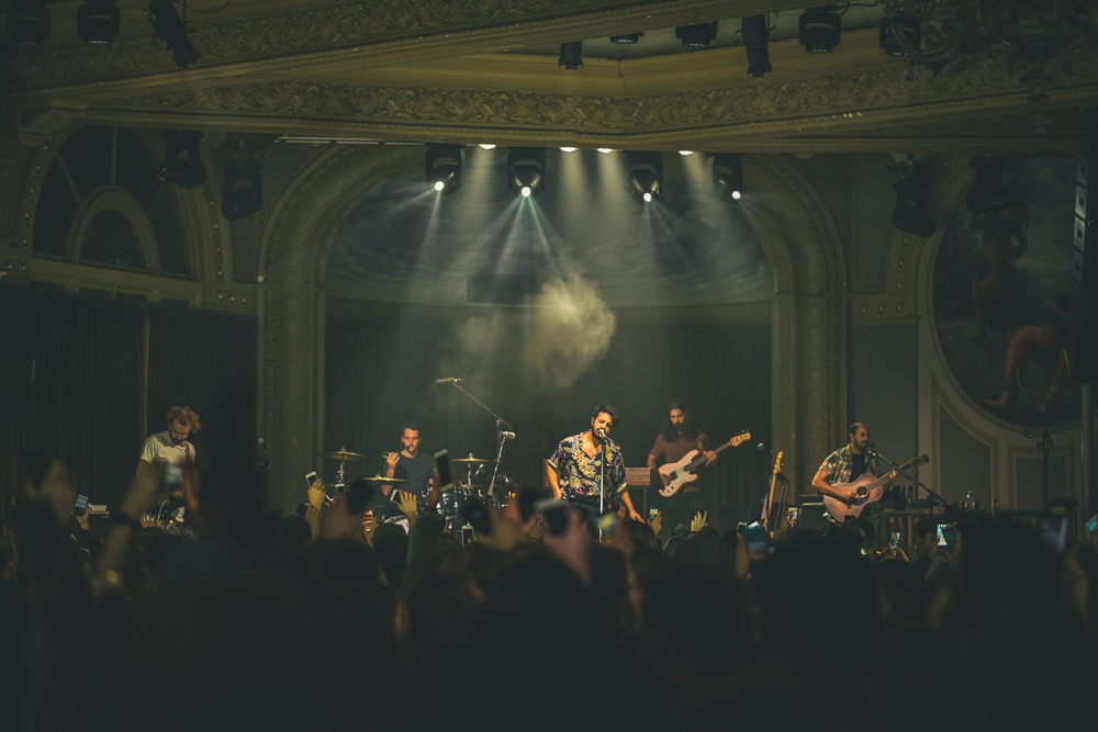 Young the Giant, Crystal Ballroom, 94.7 FM, photo by Andrew Wallner